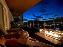 Load image into Gallery viewer, Elementi Hampton Fire Table