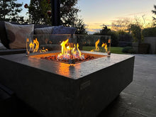 Load image into Gallery viewer, Elementi Manhattan Fire Table