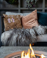 Load image into Gallery viewer, Elementi Metropolis Fire Table