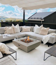 Load image into Gallery viewer, Modeno Westport Fire Table